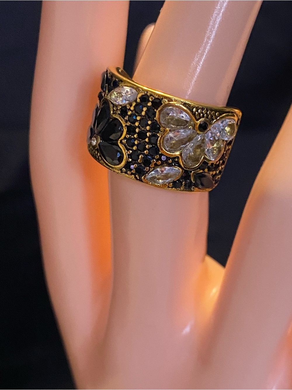 Thai Black Spinel 2.00 ctw Butterfly Crystal Wide Band Ring